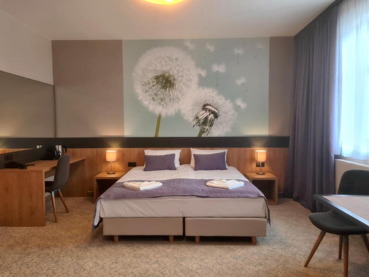 Hotel Port 2000 Torzym Εξωτερικό φωτογραφία