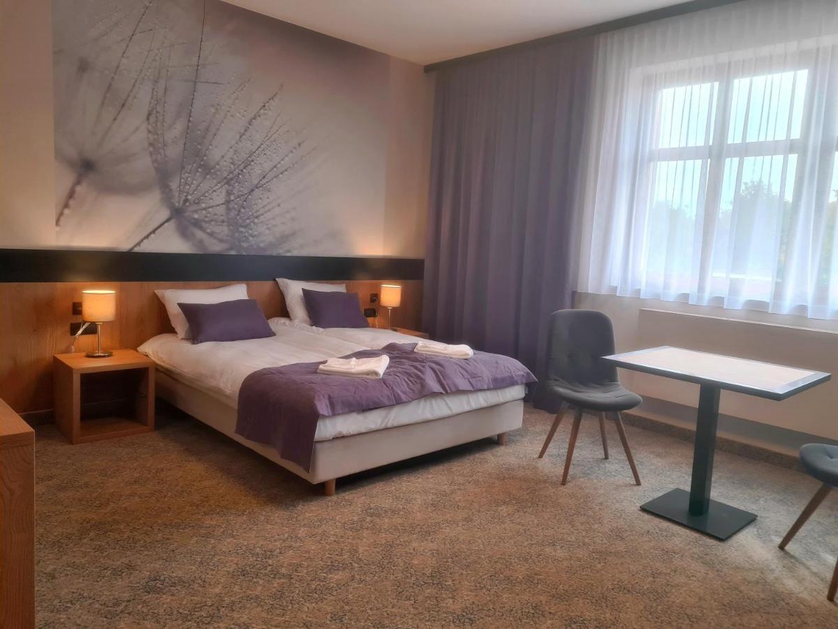 Hotel Port 2000 Torzym Εξωτερικό φωτογραφία