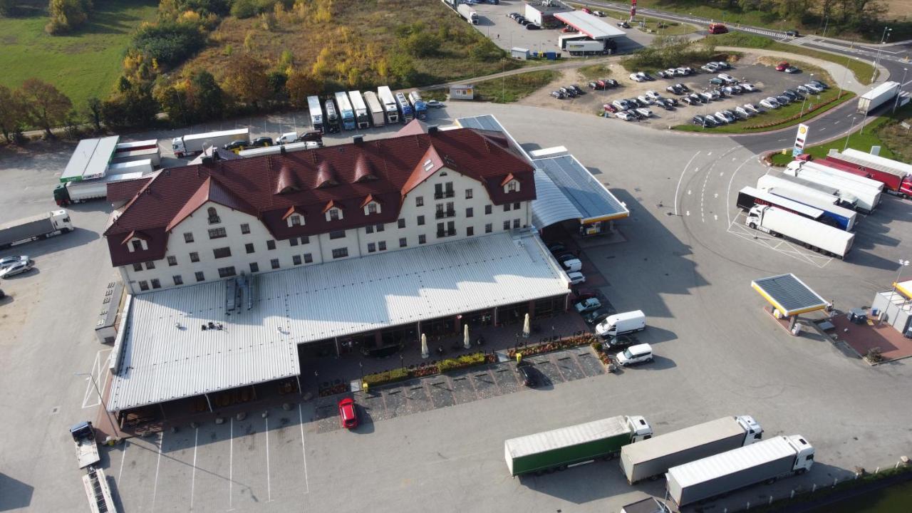 Hotel Port 2000 Torzym Εξωτερικό φωτογραφία
